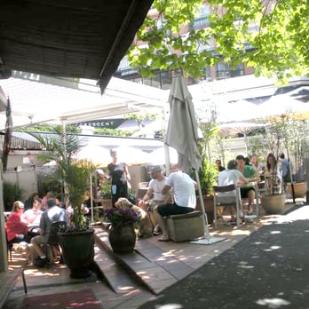 Uliveto Cafe - Restaurants Near Me - Potts Point, NSW