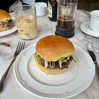 La Bonne Vache - LBV Classique - French Near Me - Washington, DC, District of Columbia