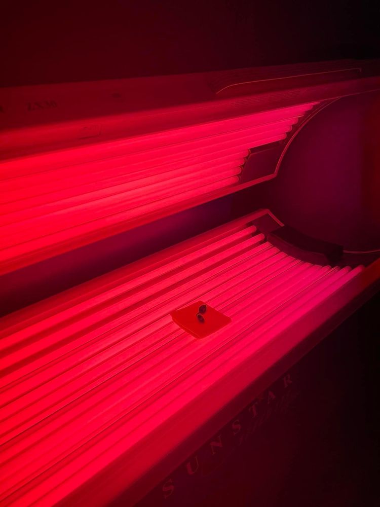 Bliss Tanning Studio Logo