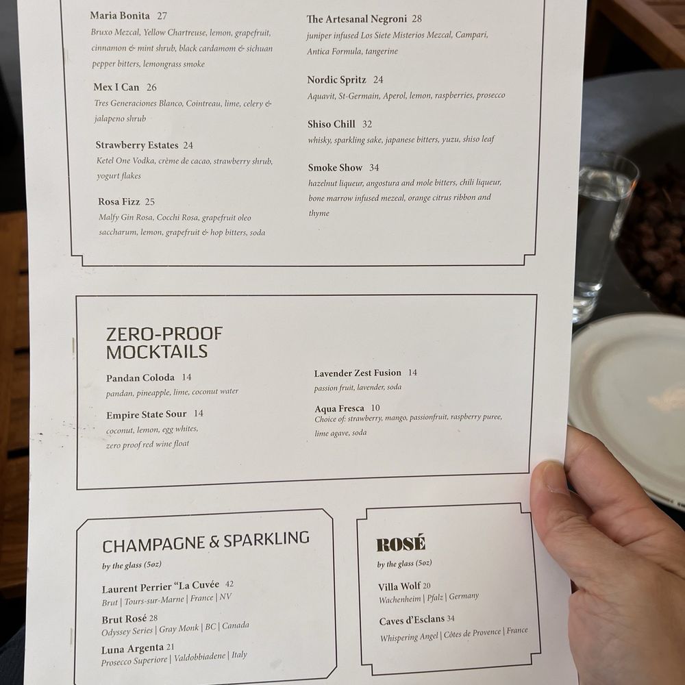 Braidwood Tavern - Gastropubs Near Me - Whistler, British Columbia