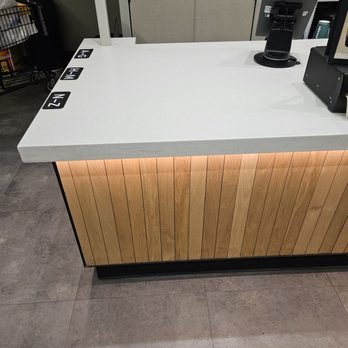 Starbucks - Pickup counter - Coffee & Tea Near Me - Simi Valley, California