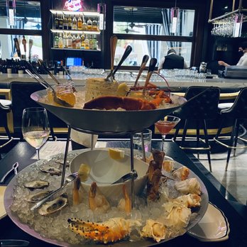 The Claw Bar - Seafood short Towers - Seafood Near Me - Naples, Florida