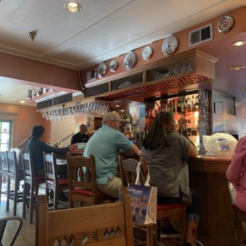 Low 'n Slow - The bar - Bars Near Me - Santa Fe, New Mexico