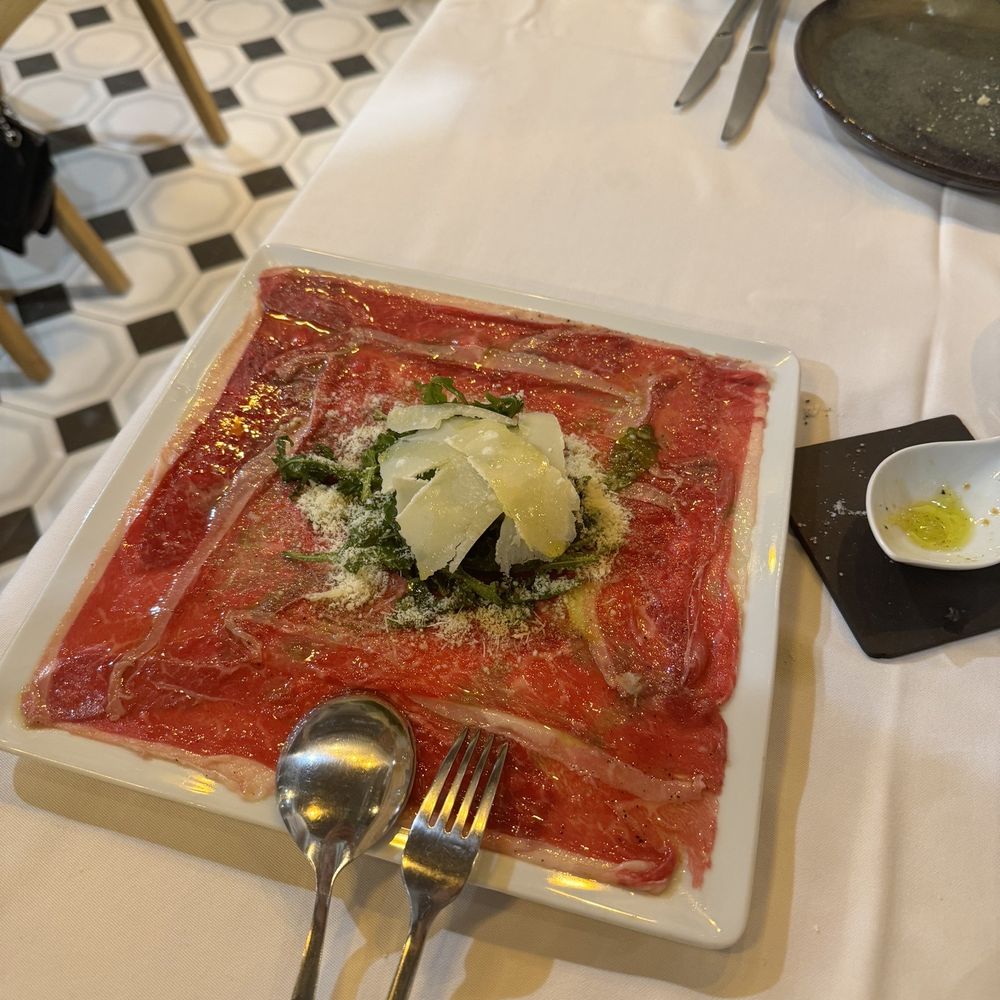 Beef tartare Beef tartare