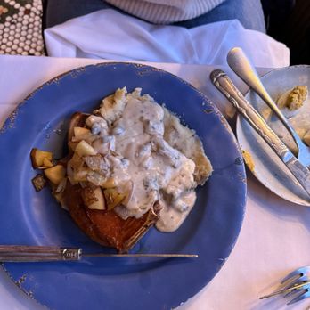 Blue Bird Bistro - Pork chop - Vegetarian Near Me - Kansas City, Missouri