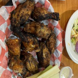 Cluckers - Mild 10 piece naked wings Tony's Style.