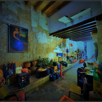 Bodega Santa Clara - Beverage Store Near Me - Palma de Mallorca, PM Bodega Santa Clara - Beverage Store Near Me - Palma de Mallorca, PM