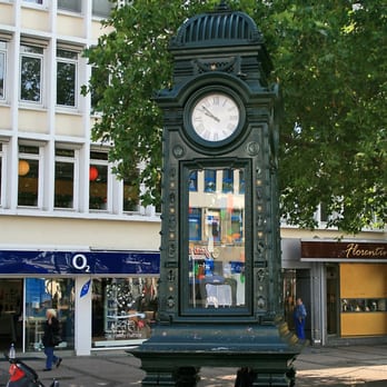 Kröpckeuhr - Landmarks & Historical Buildings Near Me - Hanover, NI