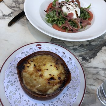 L’Express - Onion Soup Arugula Salad - French Near Me - New York, New York