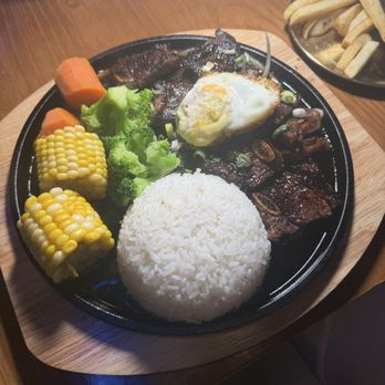 The Thousand Sunny - Short Ribs - American Near Me - Pinecrest, Florida