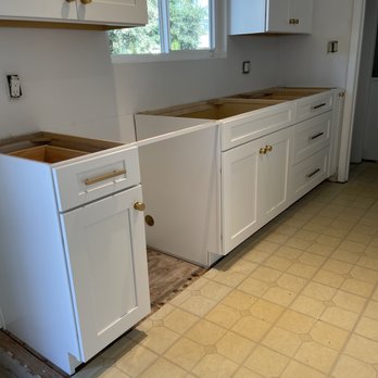 Rebuildit - Before - Flooring Near Me - Sacramento, California Rebuildit - Before - Flooring Near Me - Sacramento, California