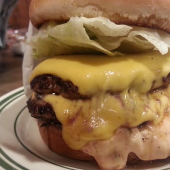 Pie 'n Burger - Juicy, crunchy, messy goodness - Burgers Near Me - Pasadena, California Pie 'n Burger - Juicy, crunchy, messy goodness - Burgers Near Me - Pasadena, California
