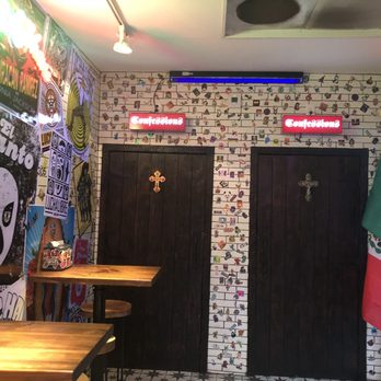 El Cuban Diner - Diners Near Me - Miami, Florida