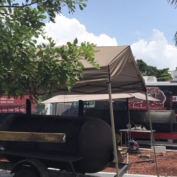 Troy's Bar-Be-Que - Smoker in the back - Barbeque Near Me - Boynton Beach, Florida Troy's Bar-Be-Que - Smoker in the back - Barbeque Near Me - Boynton Beach, Florida
