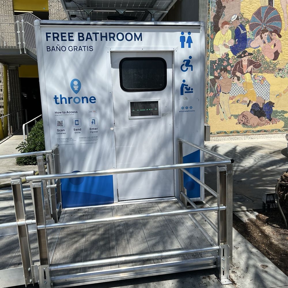 The Promenade, Long Beach - Never seen a QR code activated toilet before. - Parks Near Me - Long Beach, California The Promenade, Long Beach - Never seen a QR code activated toilet before. - Parks Near Me - Long Beach, California