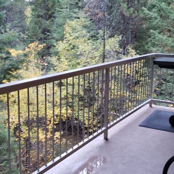 WorldMark McCall - 2nd floor deck complete with table, 4 chairs & gas BBQ. - Hotels Near Me - McCall, Idaho WorldMark McCall - 2nd floor deck complete with table, 4 chairs & gas BBQ. - Hotels Near Me - McCall, Idaho