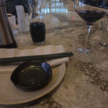 Moxies West Palm Beach Restaurant - Hoise red wine! Very nice... - Lounges Near Me - West Palm Beach, Florida Moxies West Palm Beach Restaurant - Hoise red wine! Very nice... - Lounges Near Me - West Palm Beach, Florida