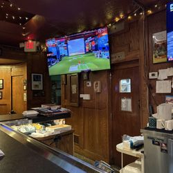 Fifth Quarter & Press Room Eatery
