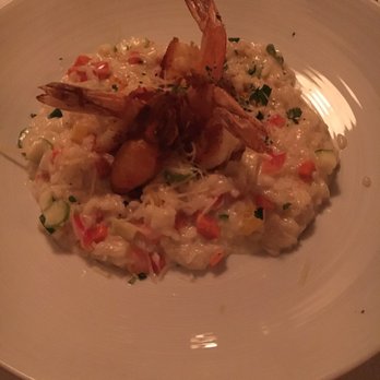 William B's Steakhouse - Seafood risotto with dry shrimp and bland risotto. Nice presentation but horrible quality. - Steakhouses Near Me - Michigan City, Indiana William B's Steakhouse - Seafood risotto with dry shrimp and bland risotto. Nice presentation but horrible quality. - Steakhouses Near Me - Michigan City, Indiana