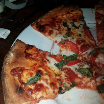 Manayunk Brewery - Margherita pizza - New American Near Me - Philadelphia, Pennsylvania Manayunk Brewery - Margherita pizza - New American Near Me - Philadelphia, Pennsylvania