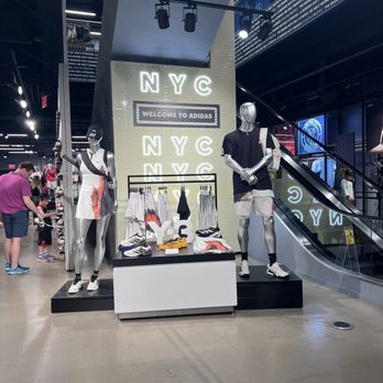 adidas Flagship Store New York - Interior - Sports Wear Near Me - New York, New York adidas Flagship Store New York - Interior - Sports Wear Near Me - New York, New York