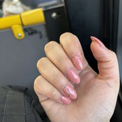The Cedar Tree Nails & Hair