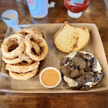 Ed's Burger Joint - 'Shroom Burger w/ Onion Rings - Burgers Near Me - Hattiesburg, Mississippi Ed's Burger Joint - 'Shroom Burger w/ Onion Rings - Burgers Near Me - Hattiesburg, Mississippi