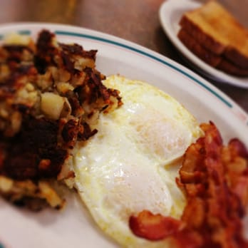 Pete's Cafe - Early bird - Southern Near Me - Farmers Branch, Texas Pete's Cafe - Early bird - Southern Near Me - Farmers Branch, Texas