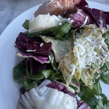 Cecconi's Dumbo - Salmon and arugula salad.. light and refreshing - Italian Near Me - Brooklyn, New York Cecconi's Dumbo - Salmon and arugula salad.. light and refreshing - Italian Near Me - Brooklyn, New York
