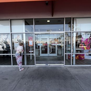Ulta Beauty - Front entrance - Cosmetics & Beauty Supply Near Me - Las Vegas, Nevada Ulta Beauty - Front entrance - Cosmetics & Beauty Supply Near Me - Las Vegas, Nevada