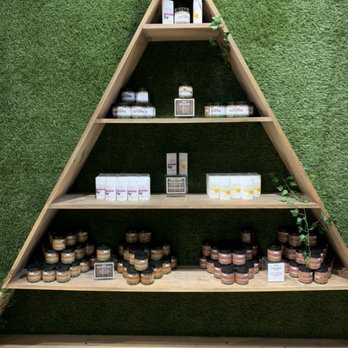 Lulus Holistic Skincare - Cosmetics & Beauty Supply Near Me - Bronx, New York Lulus Holistic Skincare - Cosmetics & Beauty Supply Near Me - Bronx, New York