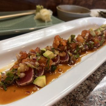 Dakara Sushi - Tuna with Japanese salad (yum!) - Japanese Near Me - Whittier, California Dakara Sushi - Tuna with Japanese salad (yum!) - Japanese Near Me - Whittier, California