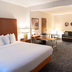 La Quinta by Wyndham Bannockburn-Deerfield - Guest room