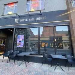 The Music Hall Lounge - Outside