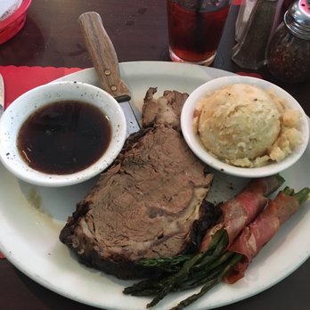 Pops' Pizzeria - Prime rib schedule - Pizza Near Me - Waterford, Wisconsin