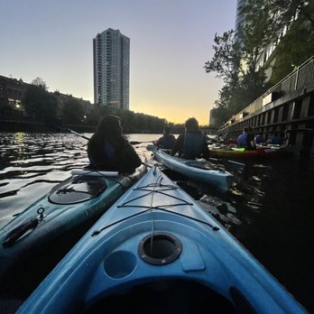 Wateriders Kayak Tours - Boating Near Me - Chicago, Illinois