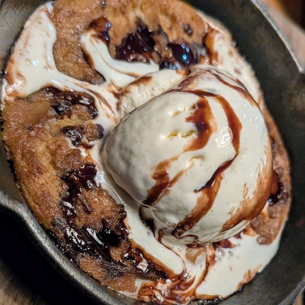 Tangled Roots Craft Beer & Kitchen - Skillet Cookie - Brewpubs Near Me - Washington, Illinois Tangled Roots Craft Beer & Kitchen - Skillet Cookie - Brewpubs Near Me - Washington, Illinois