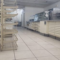7-Eleven - Closed at the beginning of May 2026