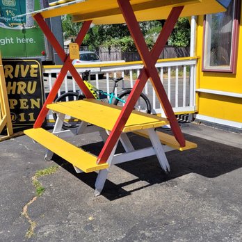 50's Burgers - Picnic table - Burgers Near Me - Burnaby, British Columbia 50's Burgers - Picnic table - Burgers Near Me - Burnaby, British Columbia