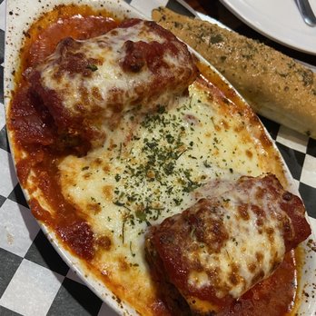 Dan's Pizza - Lasagna - Pizza Near Me - Webster, Texas
