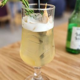 Peach mocktail