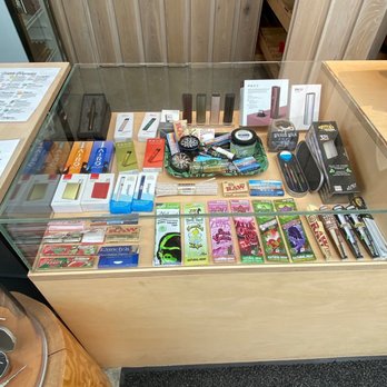 Dockside Cannabis - Ballard - Rolling papers, dab tools, vape batteries, grinders, lighters and other weed accessories - Cannabis Dispensaries Near Me - Seattle, Washington Dockside Cannabis - Ballard - Rolling papers, dab tools, vape batteries, grinders, lighters and other weed accessories - Cannabis Dispensaries Near Me - Seattle, Washington