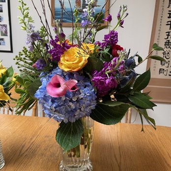Tropical Blossoms - Gorgeous flower arrangement - Florists Near Me - Santa Ana, California