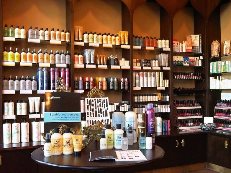 ACCENTRIC SALON & SPA Updated September 2024 2580 Southland Drive