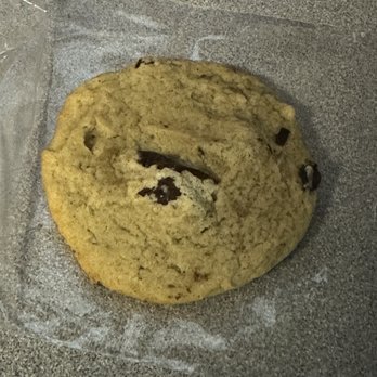 Yella’s - Chocolate Chip Cookie (1) - Juice Bars & Smoothies Near Me - Hawthorne, New Jersey