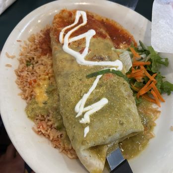 Güero's Taco Bar - But Burrito Especial - Mexican Near Me - Austin, Texas Güero's Taco Bar - But Burrito Especial - Mexican Near Me - Austin, Texas