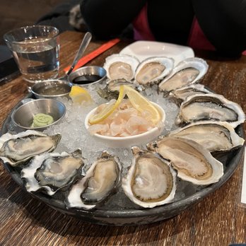 Taylor Shellfish Oyster Bar - Shucker's Dozen and Geoduck Sashimi - Seafood Near Me - Seattle, Washington