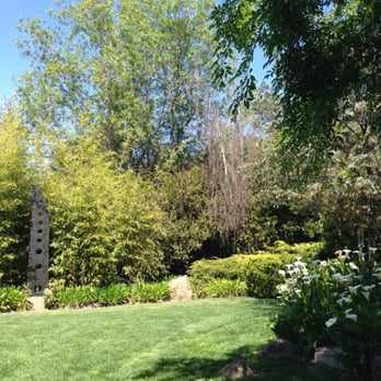 Arista Winery - Wineries Near Me - Healdsburg, California