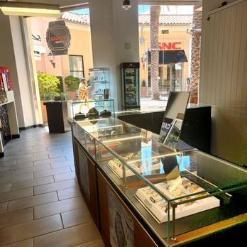 Just in Time - Clean retail space - Jewelry Repair Near Me - Irvine, California Just in Time - Clean retail space - Jewelry Repair Near Me - Irvine, California