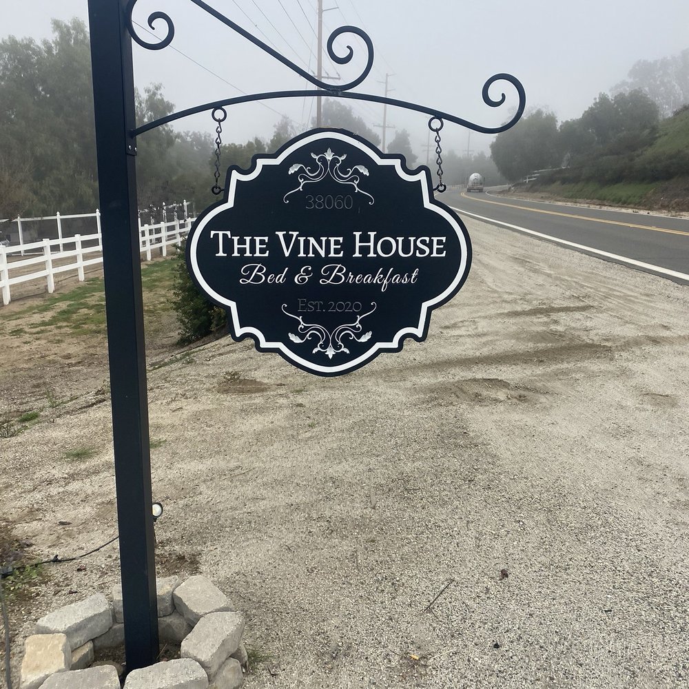 The Vine House Bed & Breakfast - Entrance - Bed & Breakfast Near Me - Temecula, California